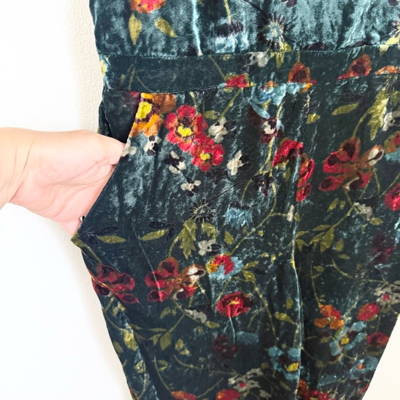 LOFT Floral Velvet Wide Leg Jumpsuit Holiday Green Casual Women’s Size 4 - Picture 4 of 13